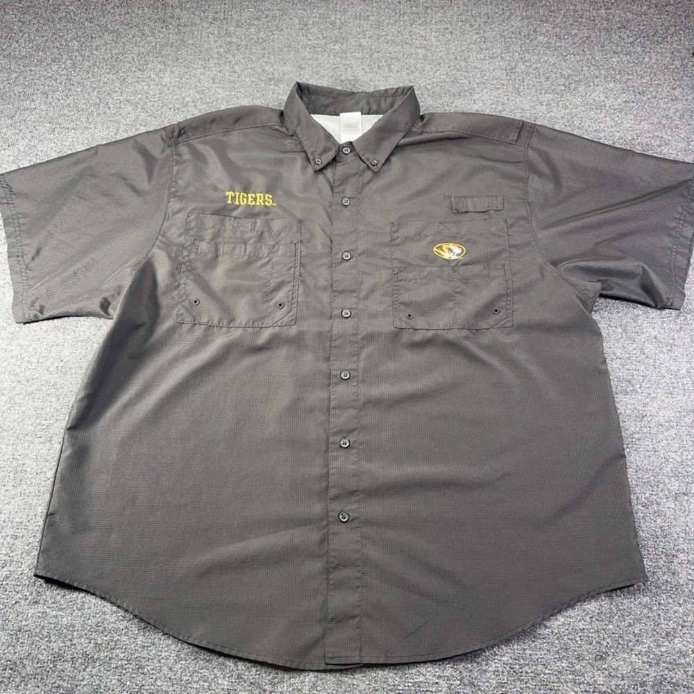 Proedge Mizzou Missouri Tigers Fishing Shirt Mens 2XL Gray Ripstop Button Down